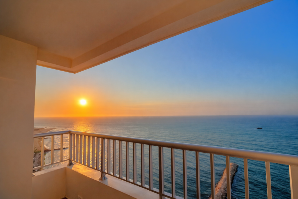 Condo  Frente al Mar  - Moderno  &amp; Comodo